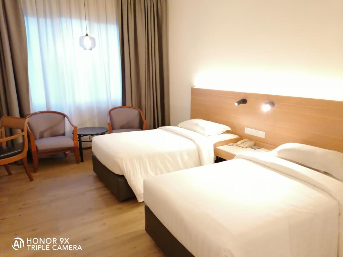 Crystal Crown Hotel Harbour View, Port Klang Luaran gambar